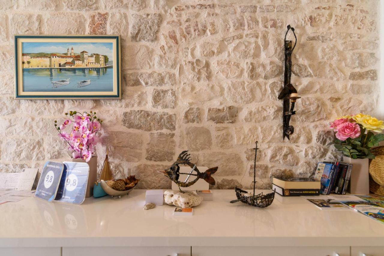 Apartments Dora -Free Parking Trogir Zewnętrze zdjęcie