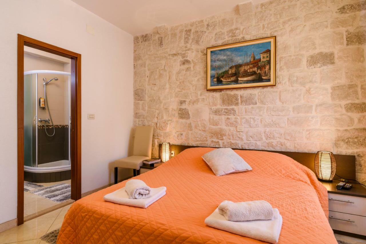 Apartments Dora -Free Parking Trogir Zewnętrze zdjęcie